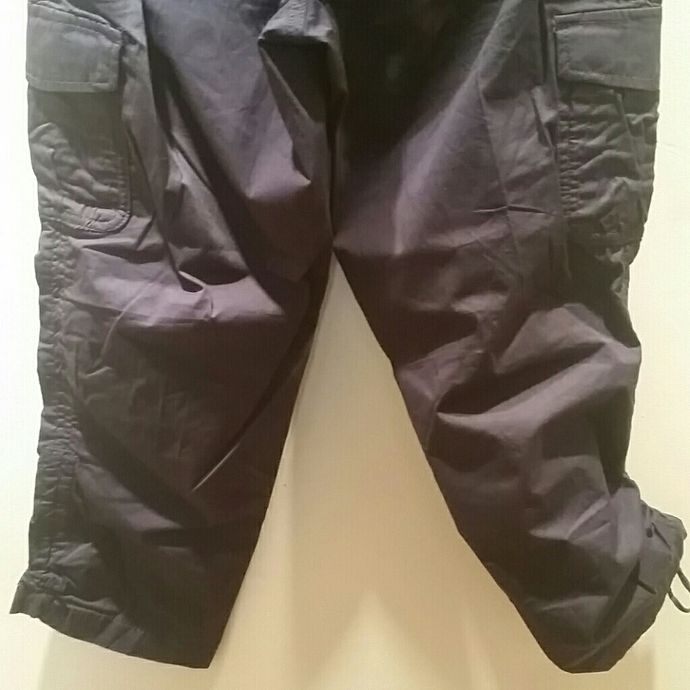 Women pants - Picture 3 of 3